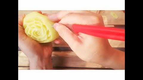 Cách tỉa hoa từ củ khoai tây - Cut flowers from potato