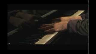 Chilly Gonzales - Minor Fantasy / live chords