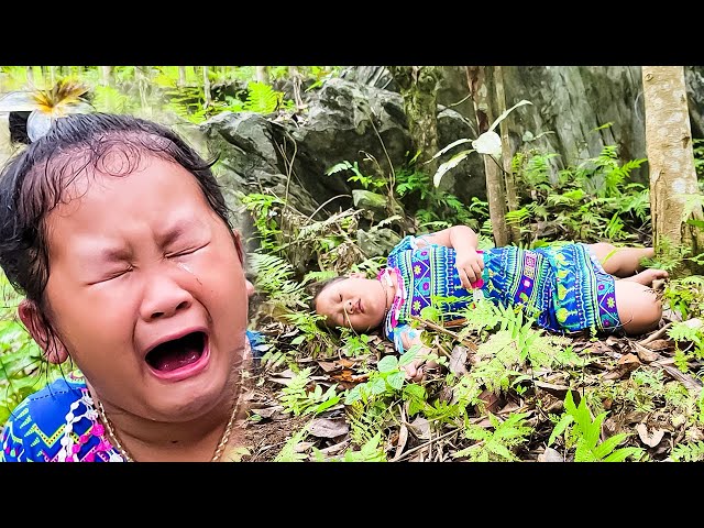 Poor girl caught in a hunter's trap - crying in the deep forest - I'm really helpless class=