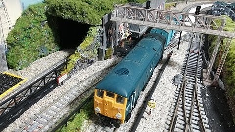 Welcome Back By Medway Model Railway Part 7.