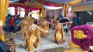 Download lagu Tari Merak Tari Merak