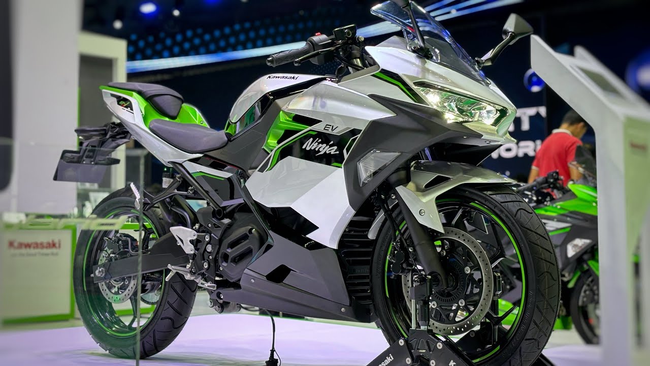 Finally 2024 Kawasaki Ninja Electric is Here   Ninja E1   150 km Range  All Details 