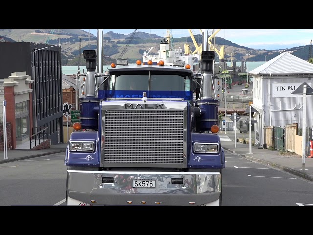 Retro Test 3 Mack Super Liner ... Full version out next week!