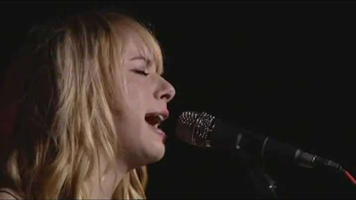 Dani Wilde, Victoria Smith & Samantha Fish - Down ...