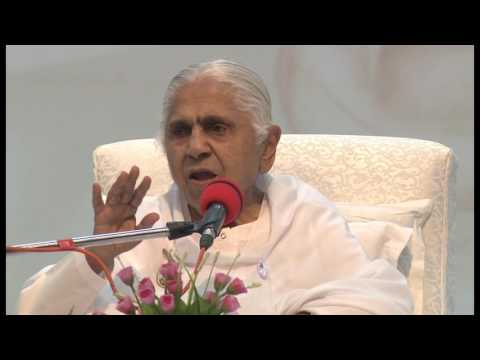 Rajyogini Dadi Janki Ji - 15/06/2016 (माताओ का भट्टी)