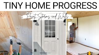 🏠 TINY HOME PROGRESS - WHITE WASHING THE CEILING, TERRIBLE STORMS AND PUTTING UP WALLS