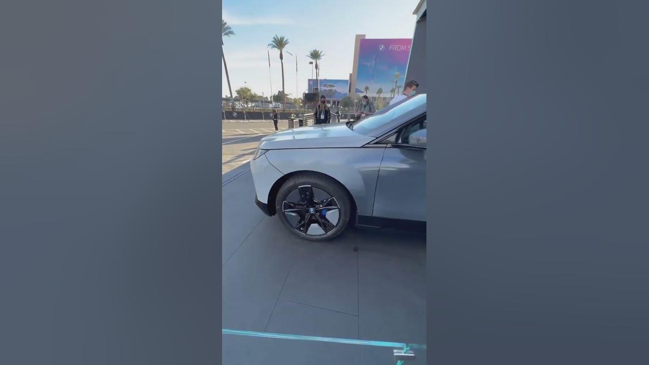BMW IX Flow