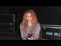 Shakira Answers Fan Questions | Rakuten Interview