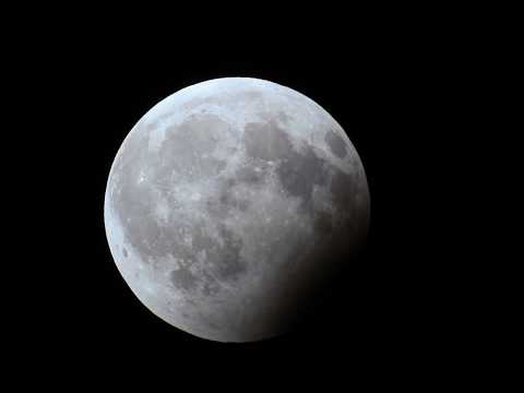 Partial Lunar Eclipse 07.08.2017 [Nikon Coolpix P900]