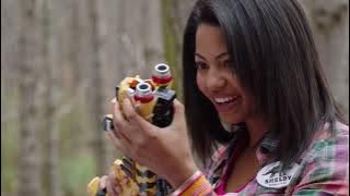 Red and Pink Rangers' First Battle | Happy Power Week | Dino Charge | Power Rangers 