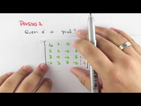 Vídeo: Como você resolve uma equação linear usando a eliminação de Gauss?