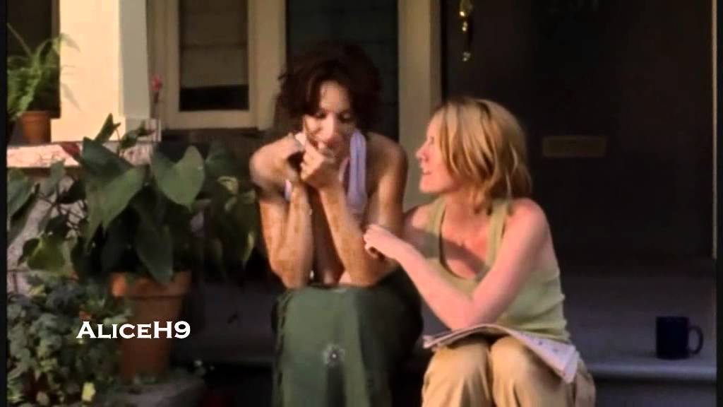 Tibette (Laurel Holloman & Jennifer Beals) - Someone Like You