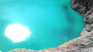 Download Lagu Lempar batu ke Danau Kelimutu, Pemecahan Mitos,, hehehe MP3