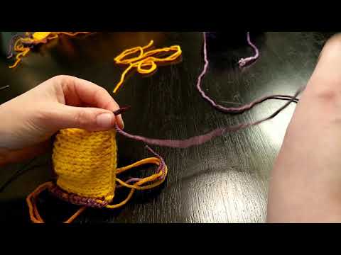 Picking up stitches along the vertical (side) edges of a double knit square