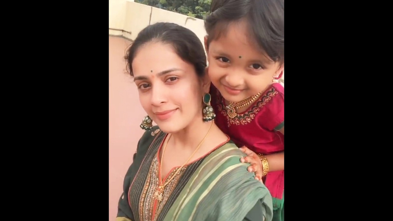 Bigg Boss Season 9 Telugu Contestant Thanuja Gowda Shared her Real Life Photos