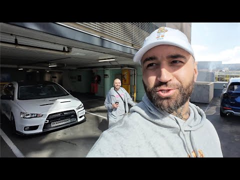 Cruising around Bondi with Colombia