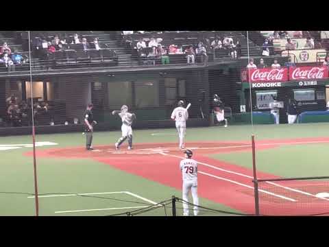 【ジャイアンツ坂本】復帰第一打席ライト前ヒット！#巨人 #坂本勇人 # GIANTS