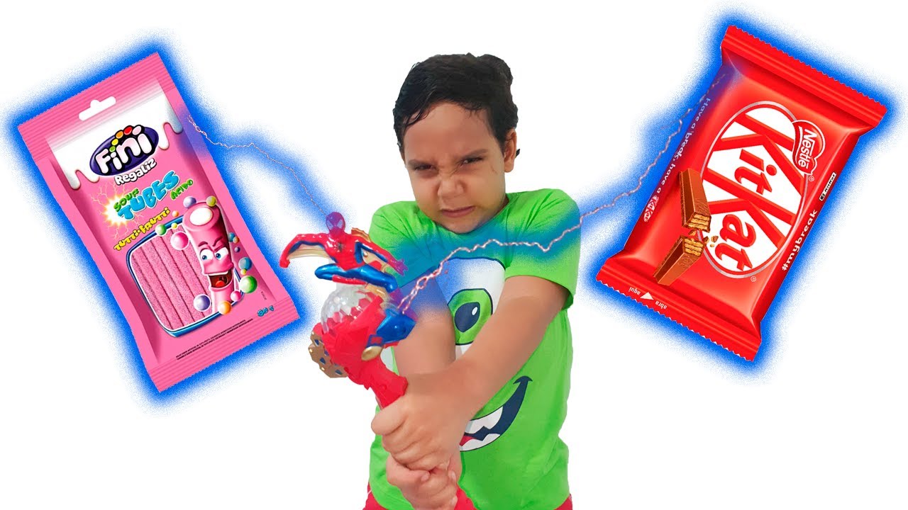 GUILHERME FILHO ENGANA MAMÃE COM A MÁGICA DO DOCE