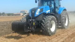 Gara di aratura 2013 New Holland T8390 Olmo di gattatico