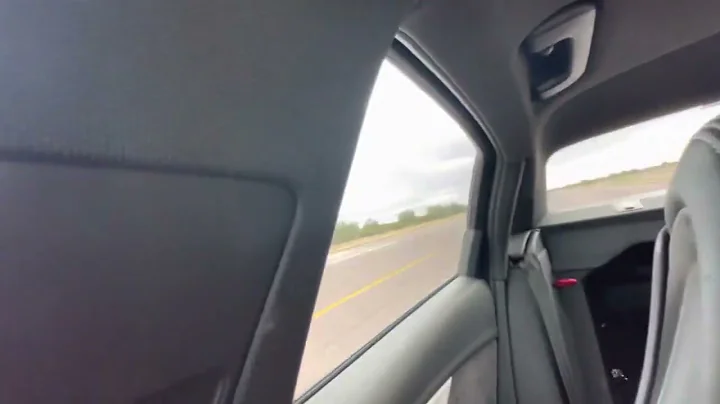 Audi B9 S4 TTE810 Vs. Lamborghini Huracan 610hp 2wd. 1/2 mile airstrip drag. IG: @ammo_wagon