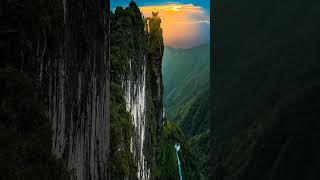 The art of admiring God's creation...❤️❤️
