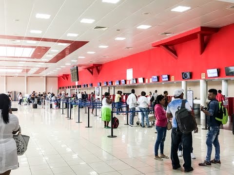 Vidéo: Aéroports à Cuba