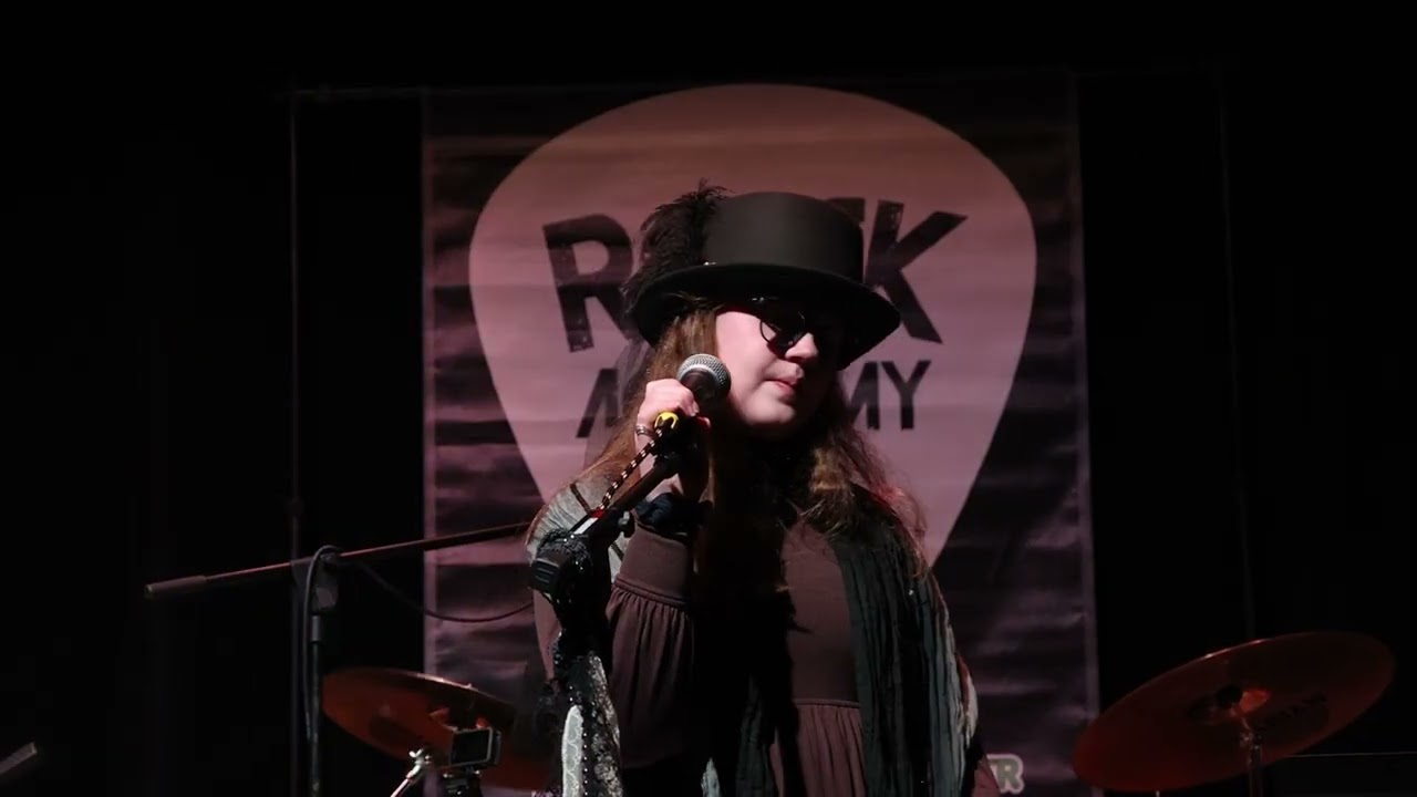 Midseason December 2025 - Fleetwood Mac