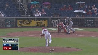 Souza bunts for hit, scores after two errors