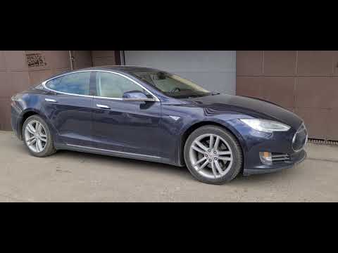 Tesla Model S: старая и с большим пробегом, как у нее дела?