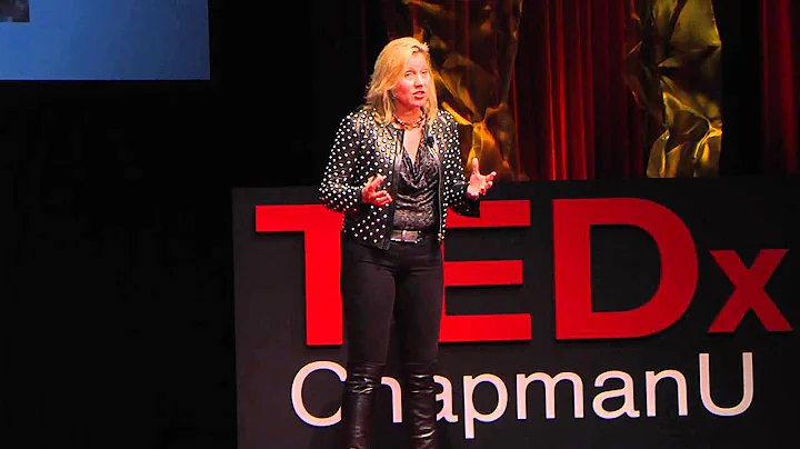 Smiling Can Save Your Life: Lisa Sparks at TEDxCha...