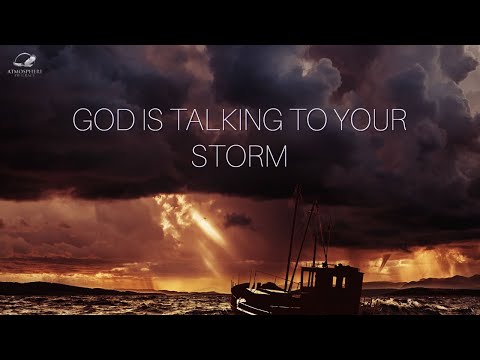 Videó: A vihar közepette van isten szentírás?