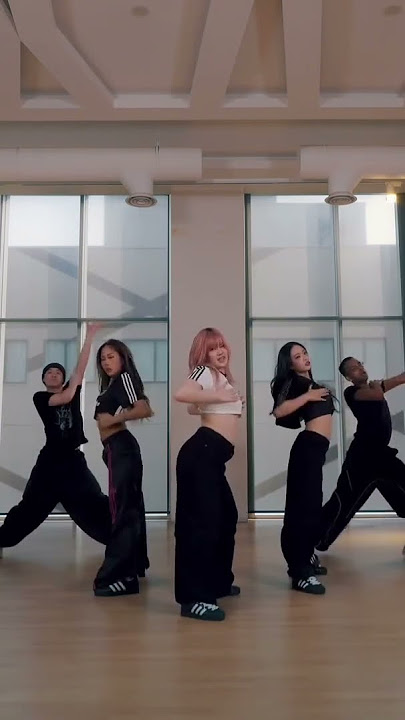 we heard yall, dance practice coming tonight 💋⚠️