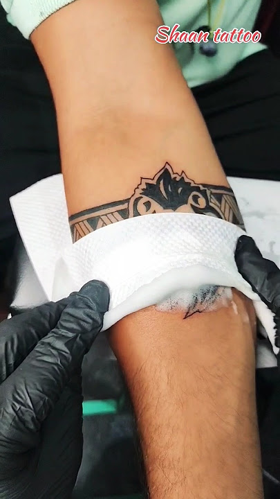 Lion tattoo. lion arm band tattoo, lion band tattoo  #tattoo#band tattoo  #youtubeshorts #shorts