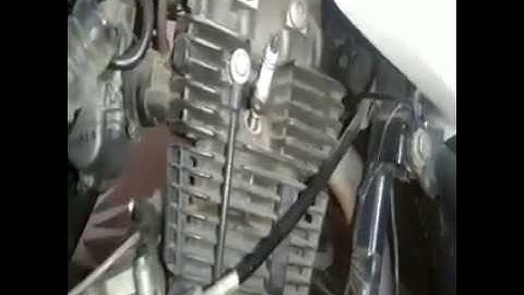 How to clean bike plug at home (Apache RTR 180)