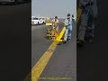 空港舗装面の精密ラインストライピング:滑走路表面マーキング