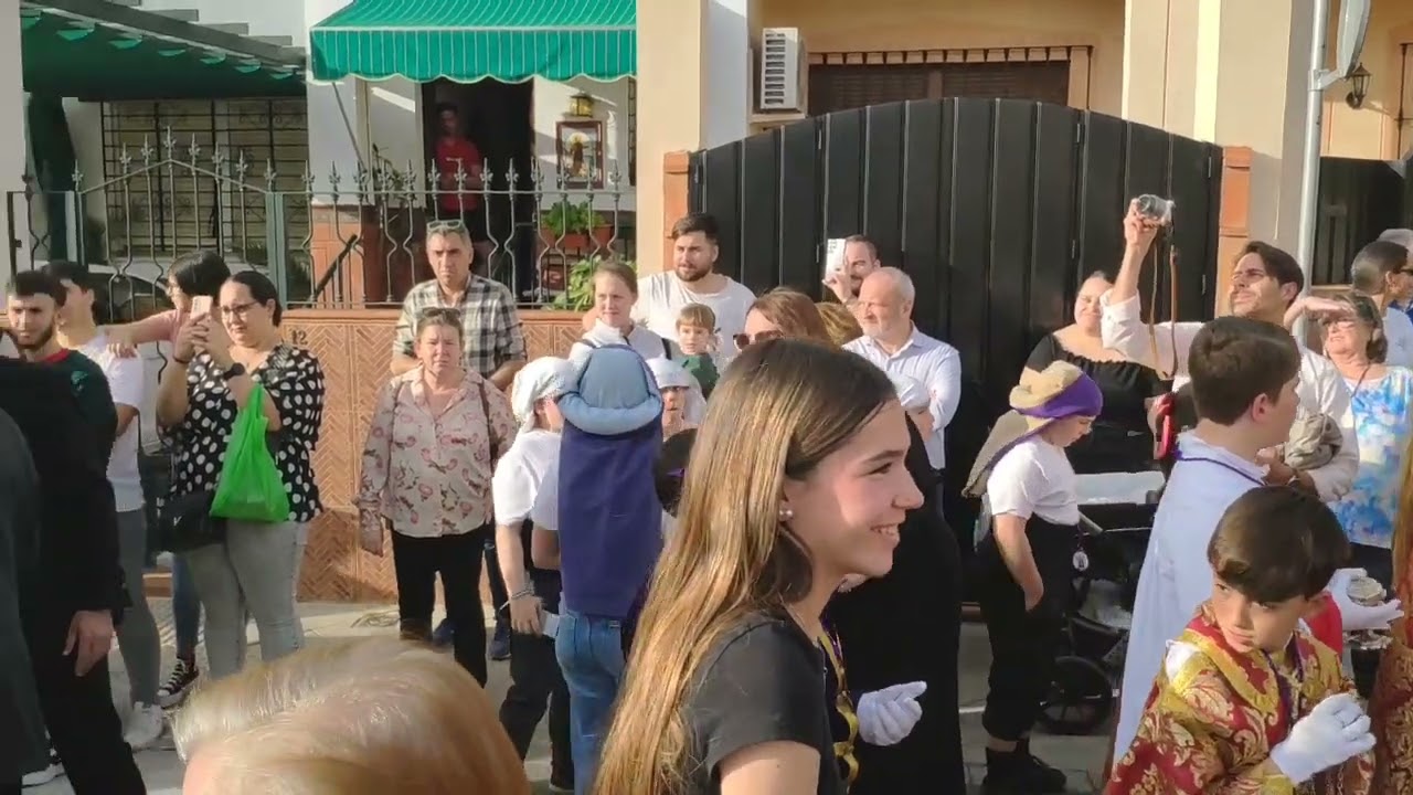 Procesión infantil del CEIP Cervantes con la Asociación Cautivo Padre Manjón.