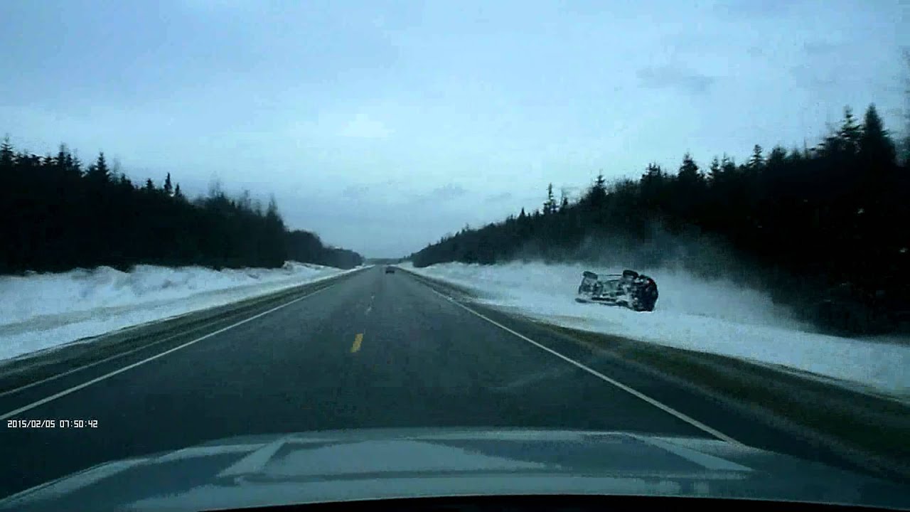 DASH CAM Accident on Hwy 101 near Meteghan, NS YouTube