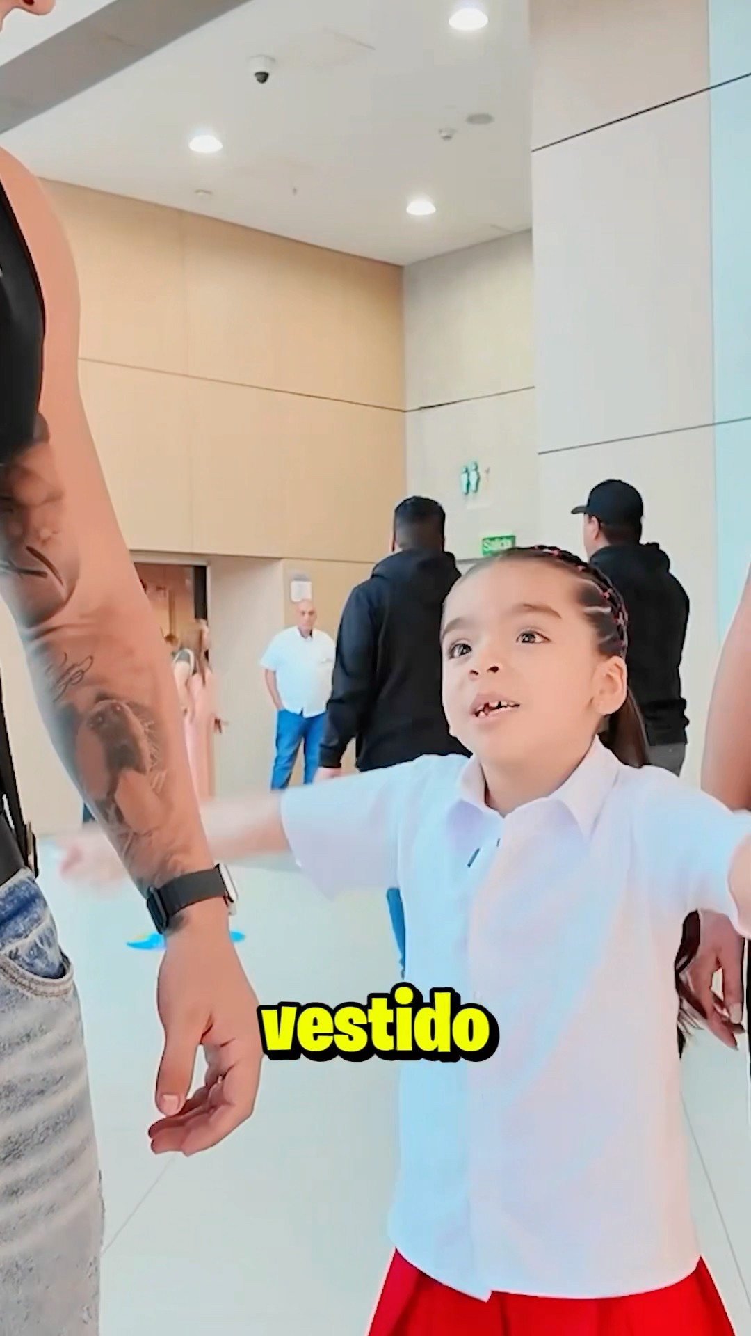 Salomé me lleva de SORPRESA al cumpleaños de su mejor amigo?
