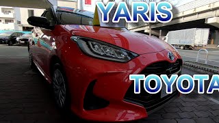 TOYOTA　YARIS　HYBRID ブラック×コーラルクリスタルシャイン