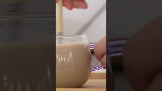 ホットドリンク maco 耐熱ガラスティーカップで作るホットチョコミルク
