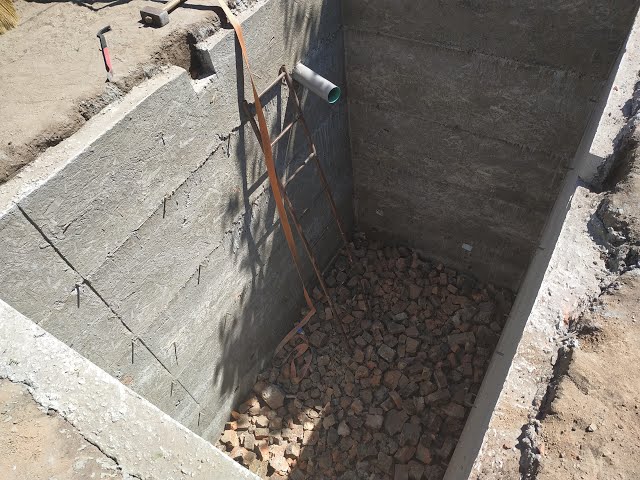 Выгребные и сливные ямы из бетонных колец