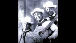Trio Matamoros - Camina y Ven Pa' La Loma chords