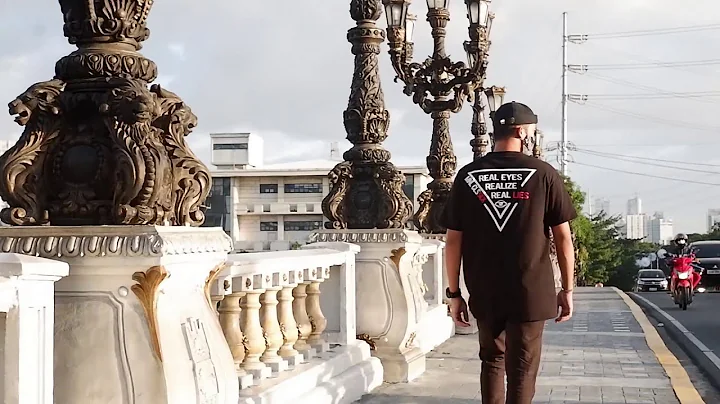 Real Eyes , Realize , Real Lies