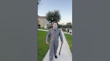 Michael Myers tries to attack son on Halloween #shorts