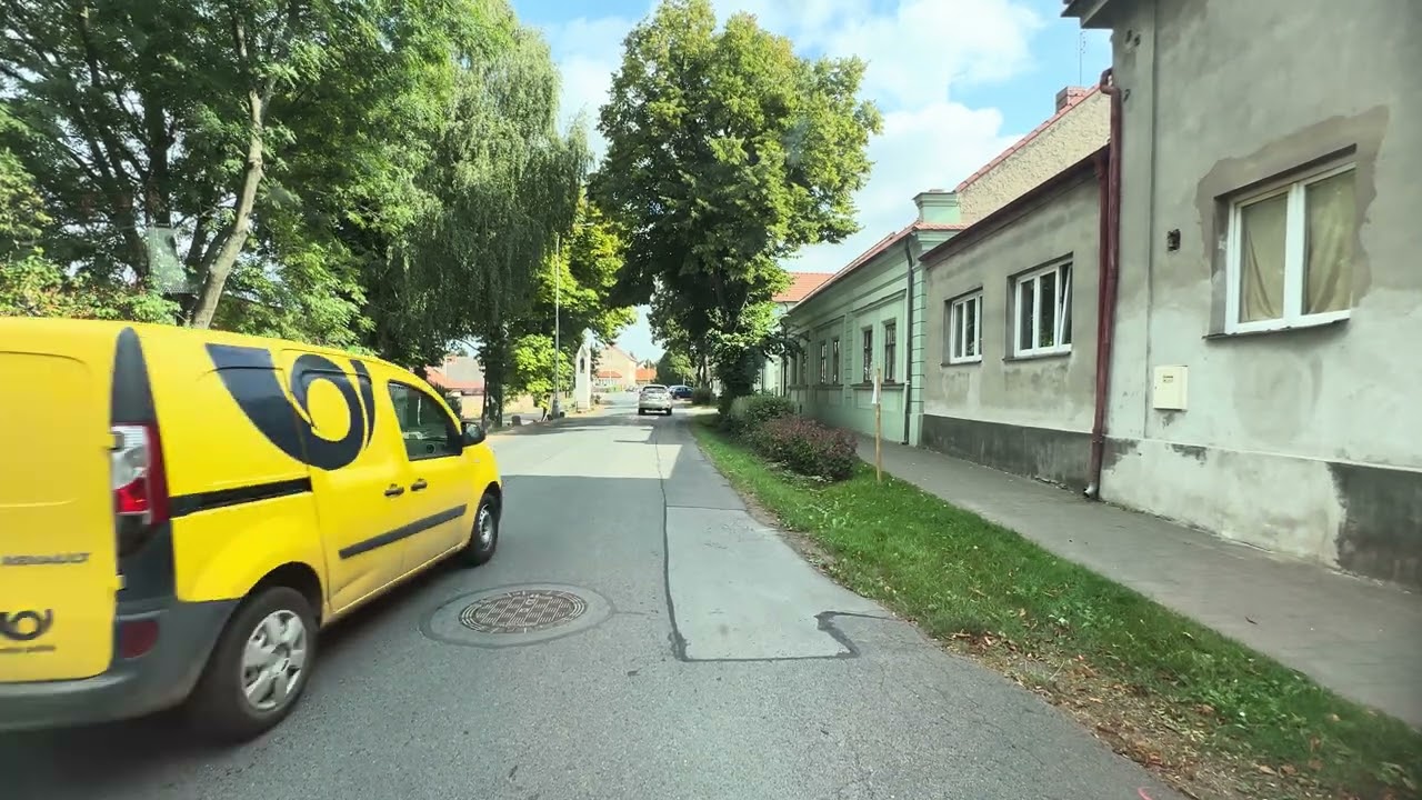 Linka 411, Brnky - Kobylisy