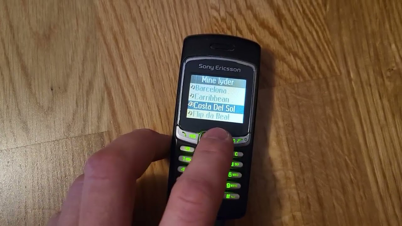 The Sounds of 2000s Telephone Ringtones