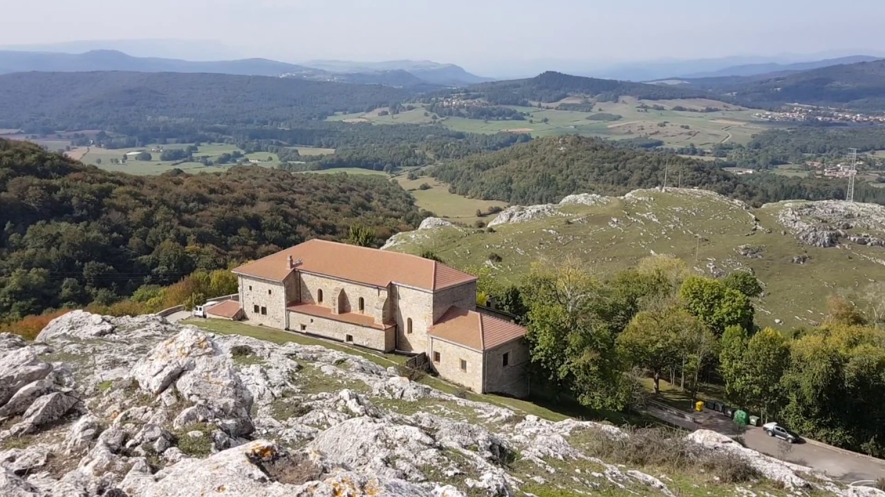 Entorno del Santuario de la Virgen de Oro en Zuia, Araba