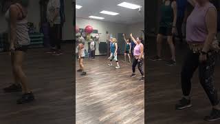 Let’s Groove with Zumba30 with Rosanna! #zumbafitness #snapfitness #snapbc