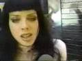 Capture de la vidéo Bif Naked - Break This - Much Music Interview Circa 1999