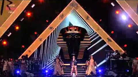 Rihanna @ Radio 1's Hackney Weekend Part 1